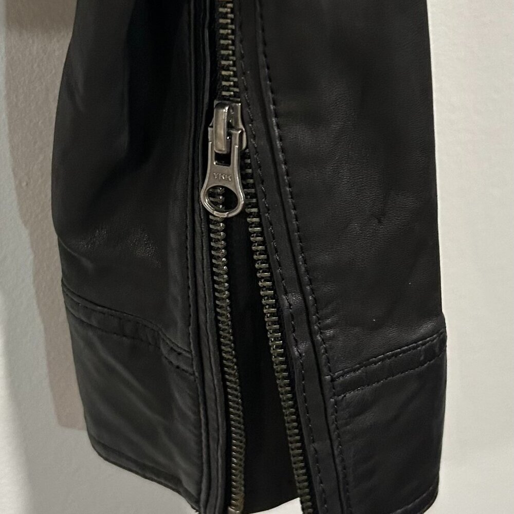 True Religion 100% Lamb Skin Black Moto Leather Jacket Women’s Size Large - Picture 7 of 8